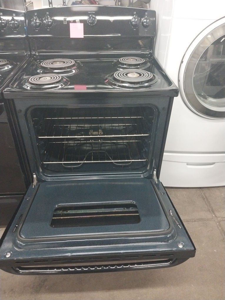 Ge ELECTRIC STOVE 