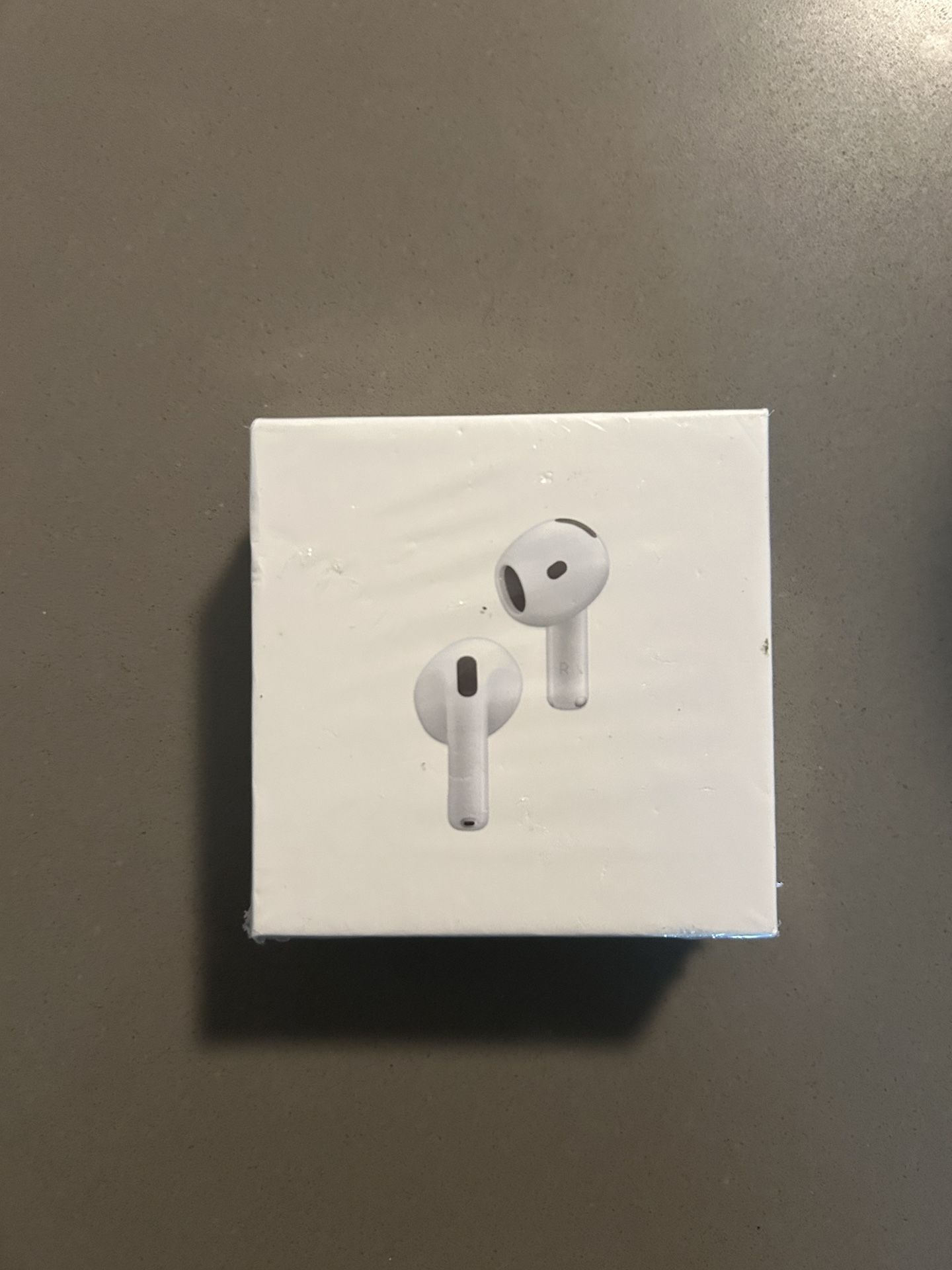 AirPod 4