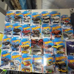 180 Hotwheels Cars