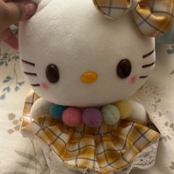 Hello Kitty Plush 
