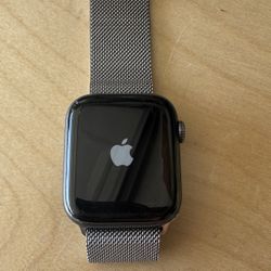 Apple Watch Series 4-  44 Mm