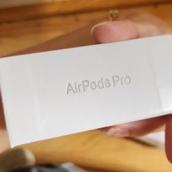  Wireless Earbuds