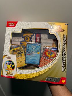 Pokémon TCG 30th Celebration Poster Collection Box