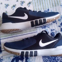 New size 8  Mens $40