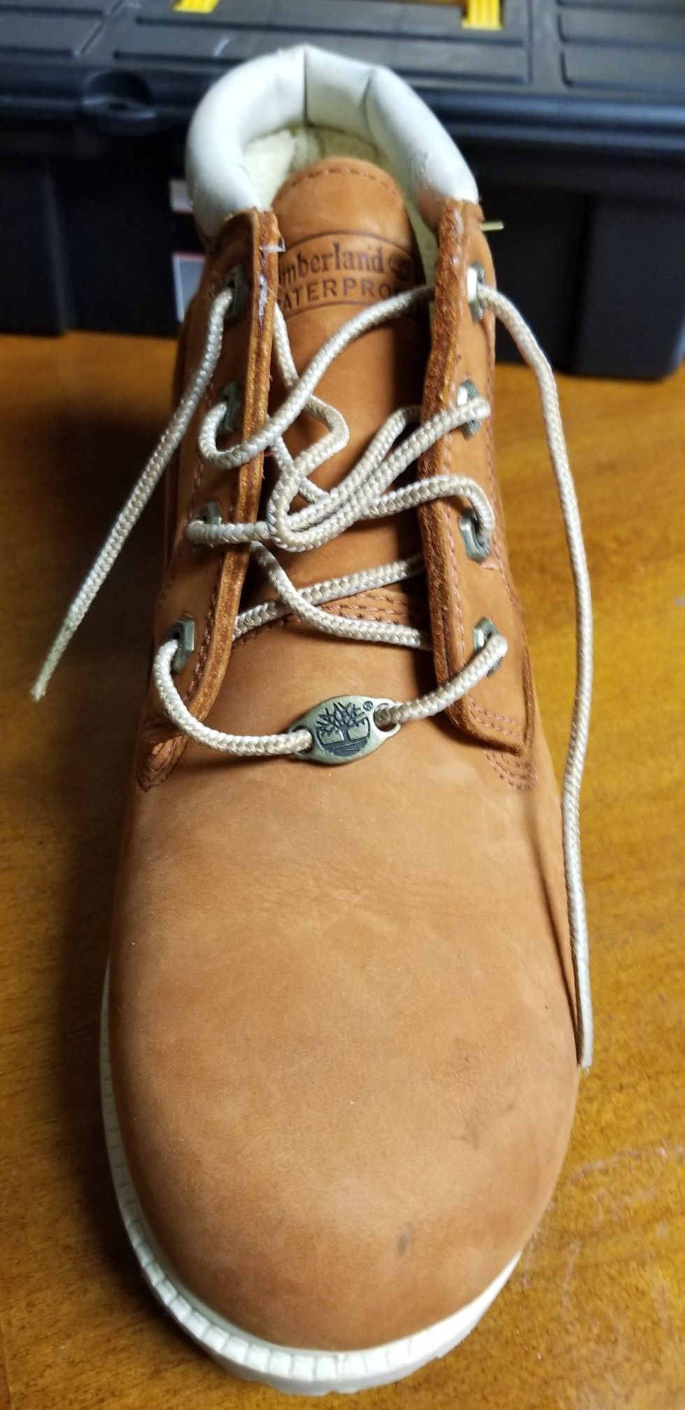 Ladies timberland boots size 10 never worn