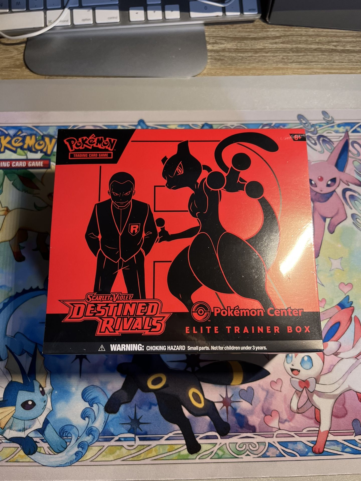 Pokemon Center Destined Rivals ETB
