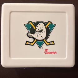 Might ducks lunch Box