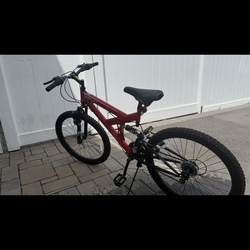 6 Speed BRAND NEW Bike