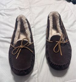 UGG moccasins size mens 13