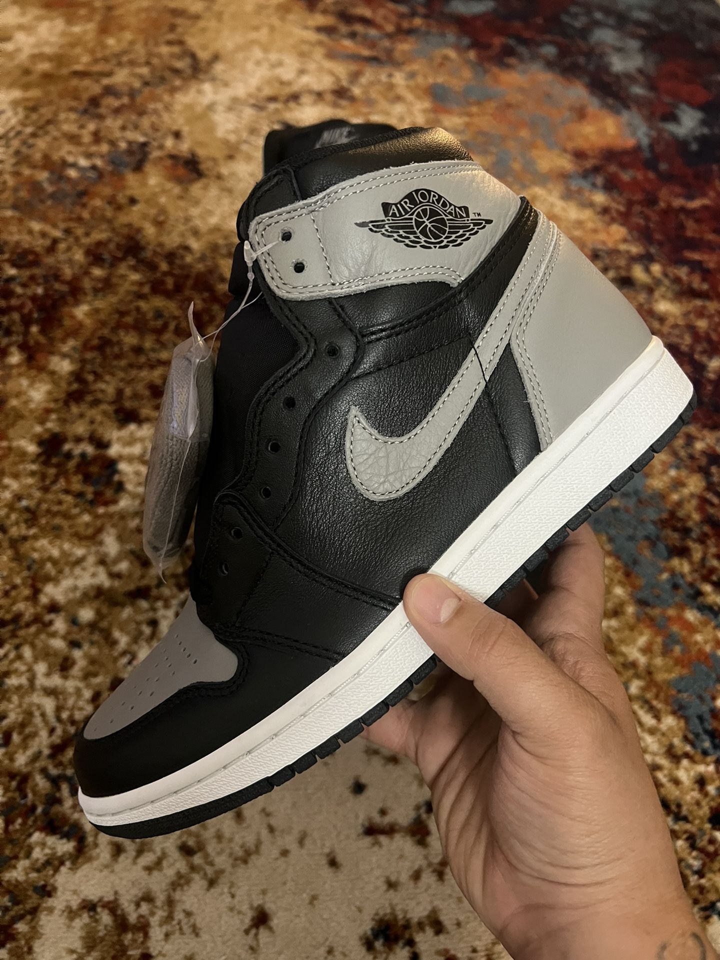 Jordan Retro 1 Shadow 