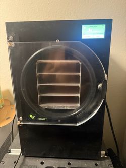 Harvest Right Medium Freeze Dryer