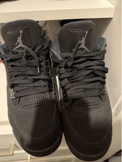 Men’s Nike black low top Jump man sneakers