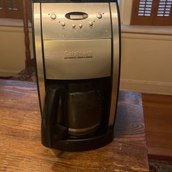 Cuisinart Automatic Grind And Brew Coffee Maker