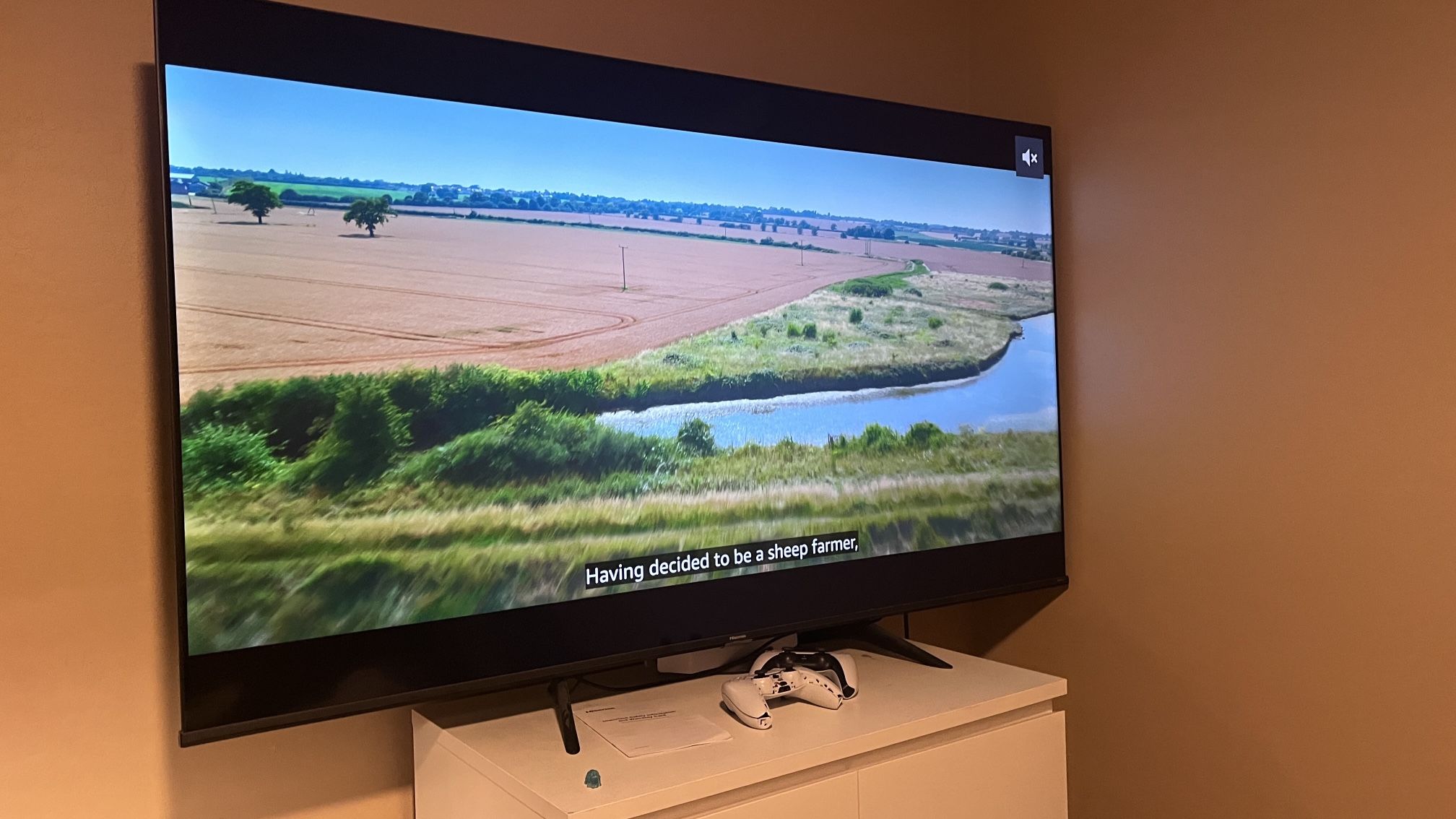 Hisense - 65" Class A6 Series LED 4K UHD HDR Smart Google TV