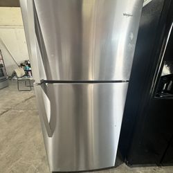 Whirlpool Refrigerator 30"width Stainless Steel 