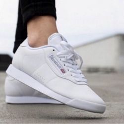 NEW REEBOK princess training leather women white sneakers Size 11.5 