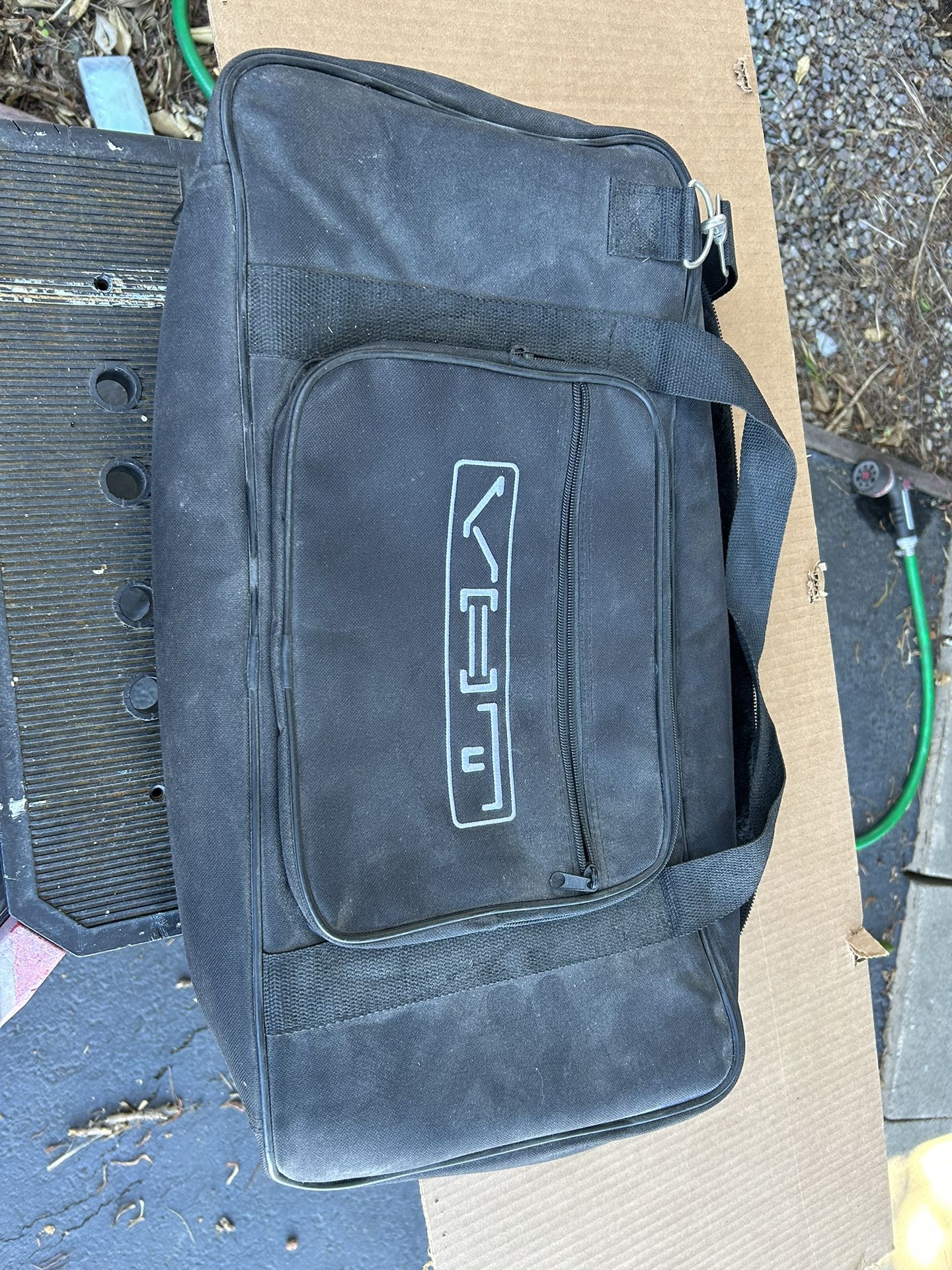 VHT Plush Bag For A Pedal Board