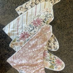 Copper pearl bibs set  Of 4