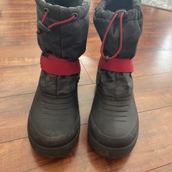 Snow Boots- Size 7 Big Kid/Mens