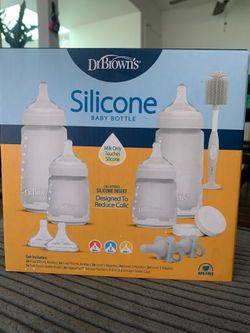 Dr. Brown's Silicone Baby Bottle Gift Set - Clear - 15pc