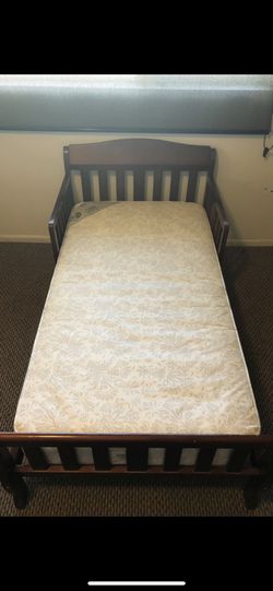 Baby bed w mattress
