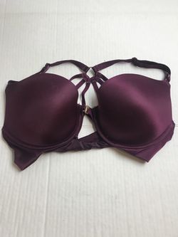 Victoria's Secret very sexy push up pigeonnant Bra size 34D New