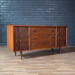 Mid-Century Modern Walnut & Rosewood Credenza by Bassett Furniture, c. 1960's - Delivery Available 