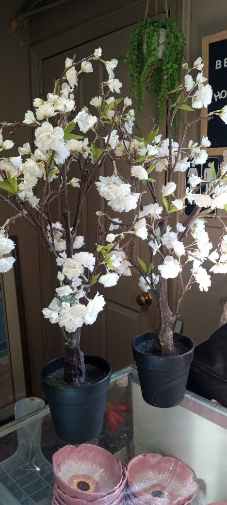 New Artificial Dog Wood Tree 25each Looks Real High Quality