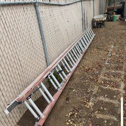 32’ Ladder