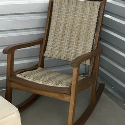 Rocking chair