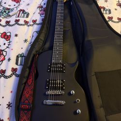 Ltd EC-13 6 strings Electric guitar and Fender amplifier (together)