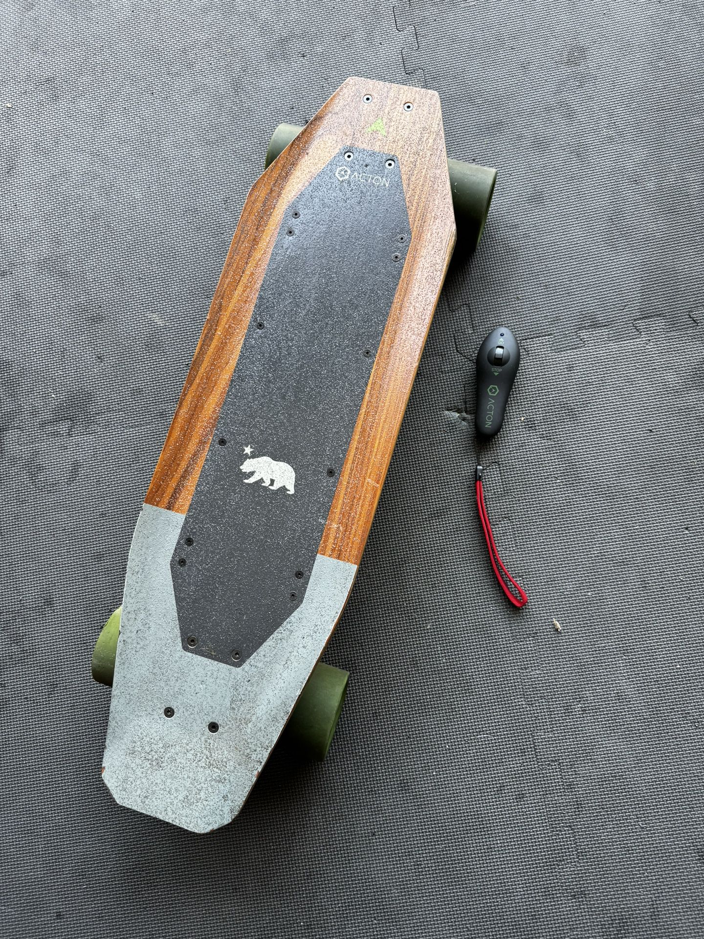 Acton Blink S Electric Skateboard 