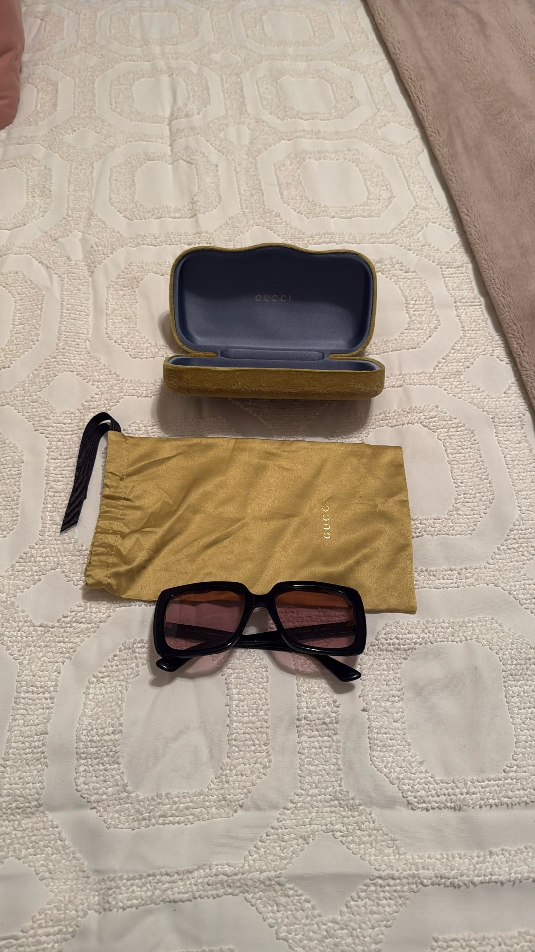 Gucci Woman Sunglasses