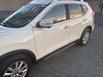2017 Nissian rogue
