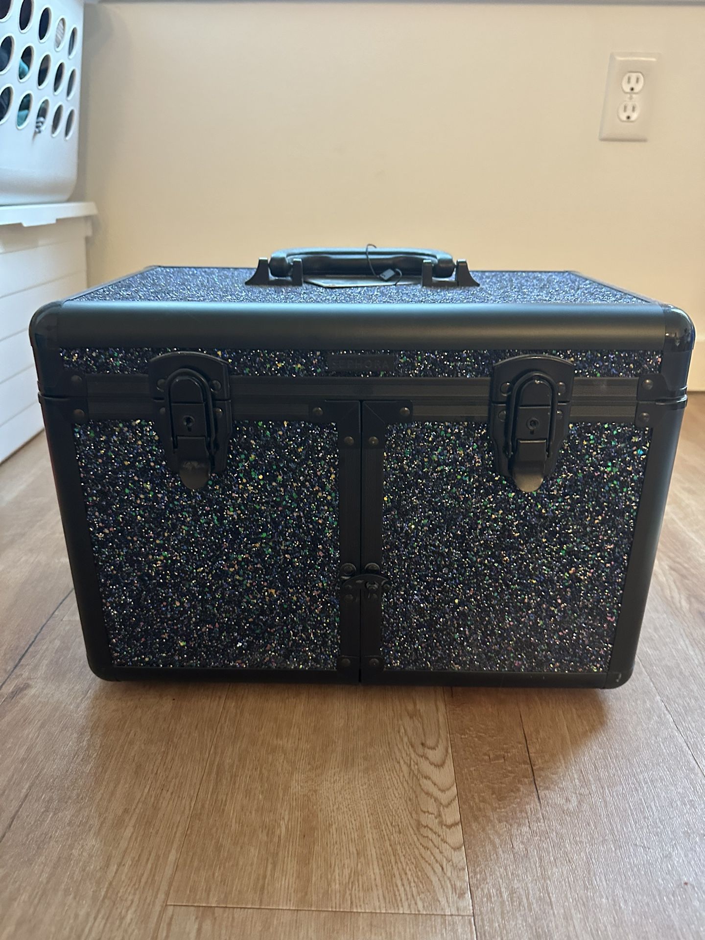 Sephora Black Glitter Makeup Train Case
