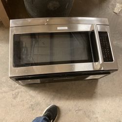 Microwave in fair conditions