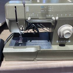 Singer Heavy Duty Sewing Machine 