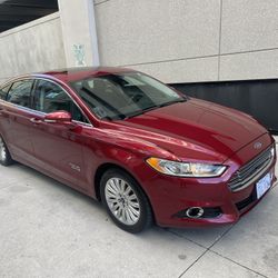 2013 Ford Fusión Hybrid 