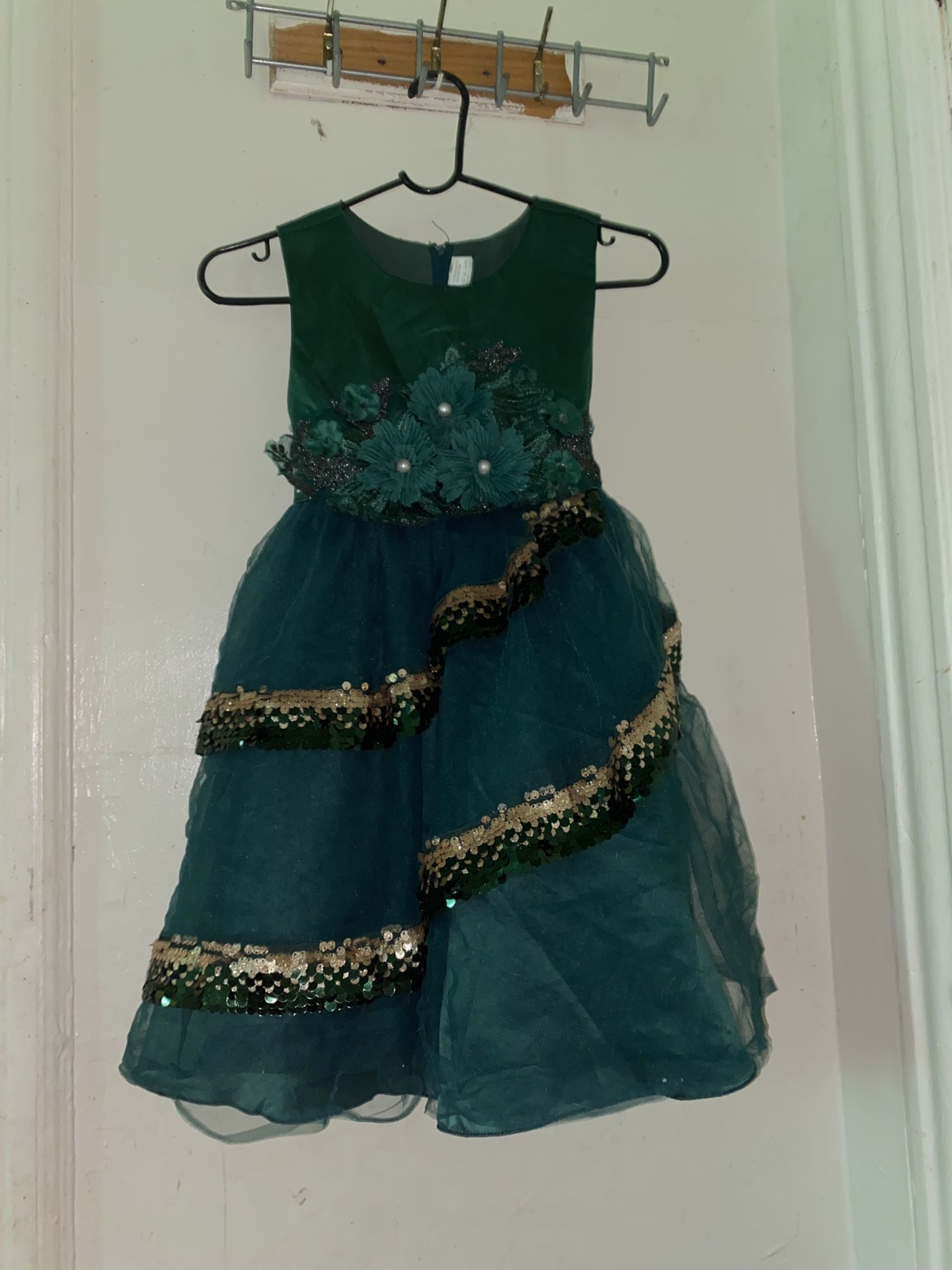 Girls' Emerald Green Party Dress with Gold Sequins