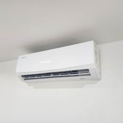 Mini Split Heat and Cooling System 