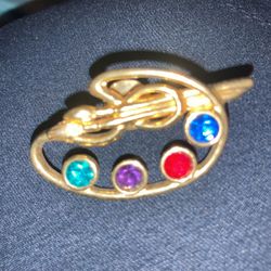 Avon brooch painters palette brooch