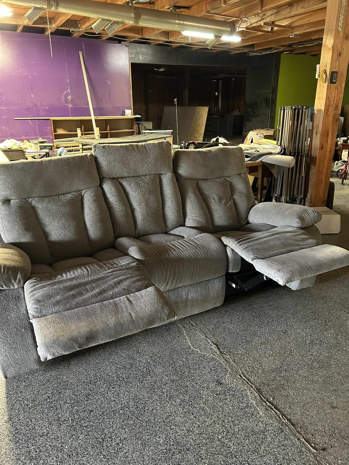 3 Seat Recliner Couch