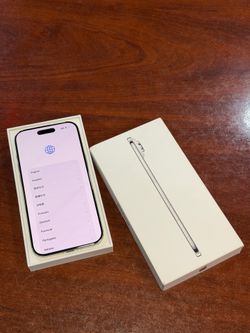 Barely used iPhone Air 256gb unlocked