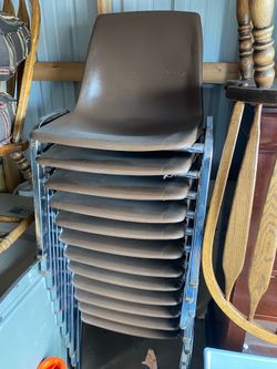 13 Stackable chairs