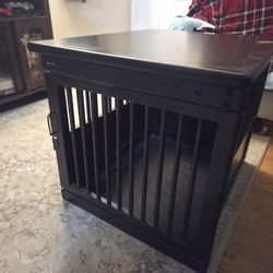 High end Richell wooden end table dog crate medium size (measurements in pictures)