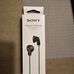 Brand New Sony Earbuds 