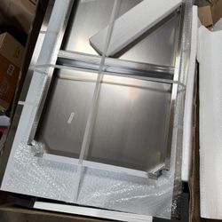 VEVOR Kitchen Work Bench Commercial Catering Table Worktable with Undershelf Stainless Steel 330LBS 286LBS for Restaurant Garage