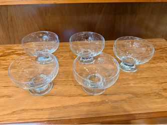 Ice cream/dessert bowls
