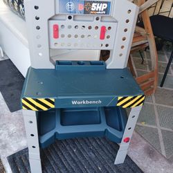 TODDLERS TOOLS WORK BENCH 18 FINAL PRICE