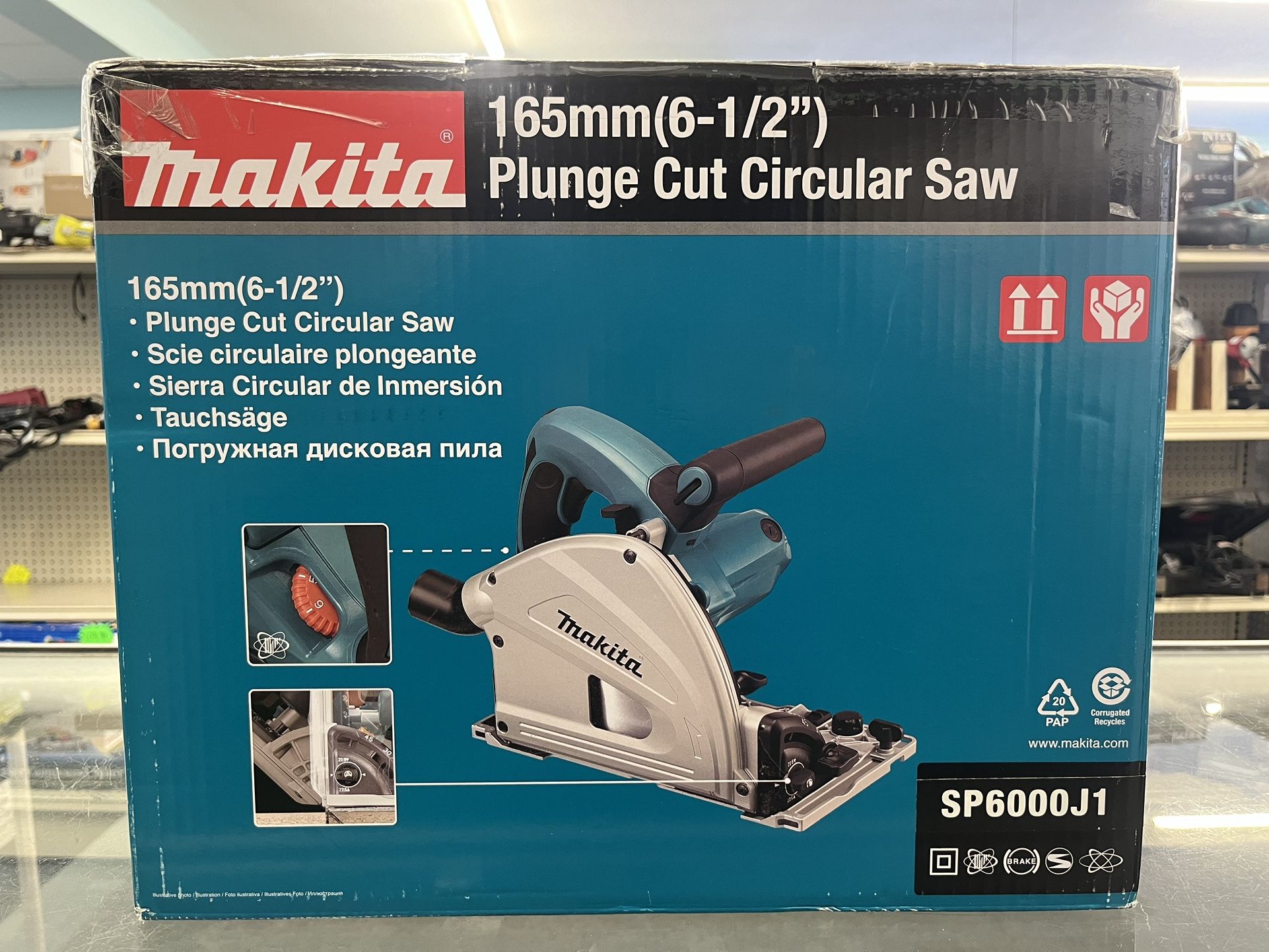 Makita Plunge Cut Circular Saw 6 1/2 in (Open Box)